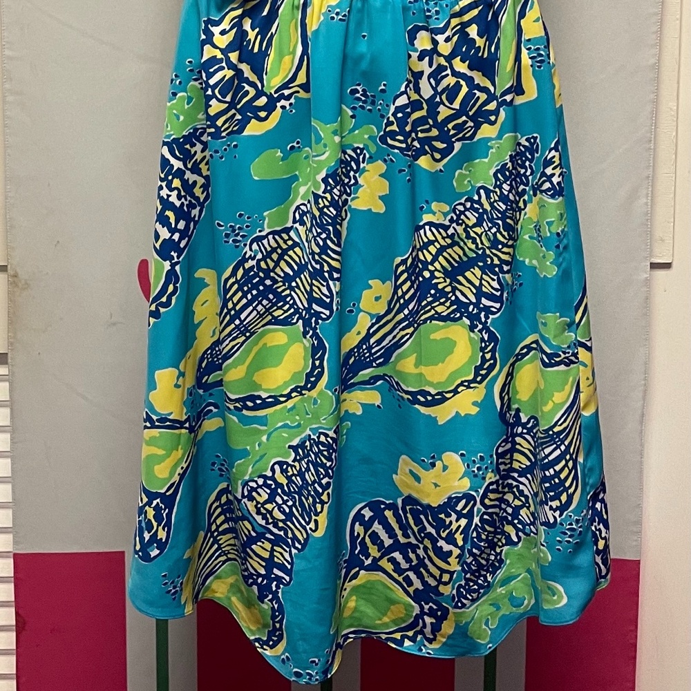 Lilly Pulitzer mini dress - Picture 3 of 3